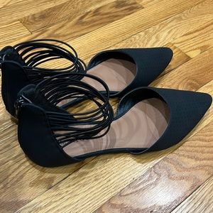 Women’s flats